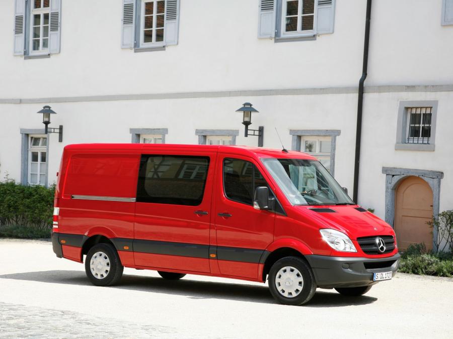  Mercedes-Benz Sprinter Van 2006 года  (фото 8 из 8)